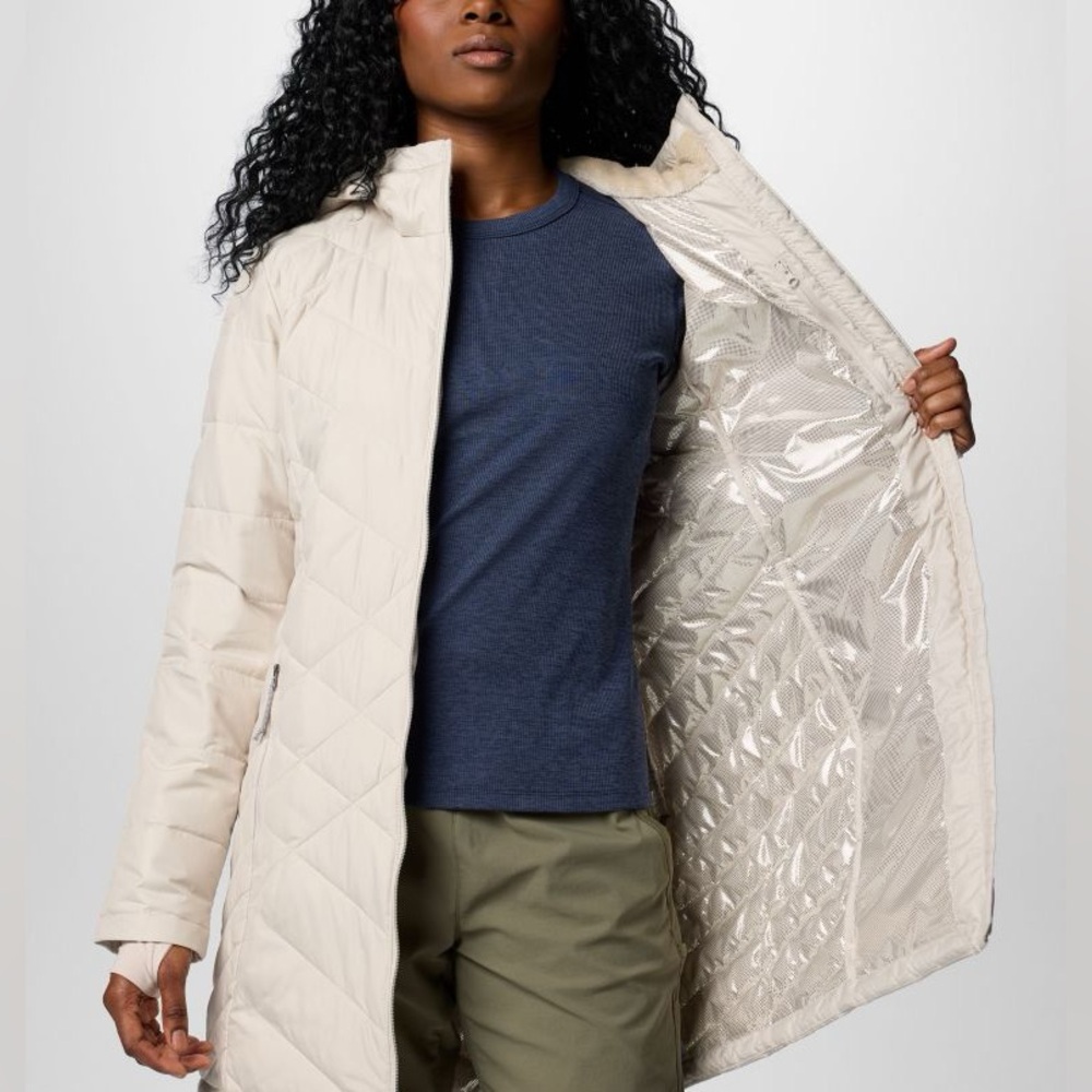 Columbia Cream Puffer Jacket with Quilted Design - Picture 5 of 6